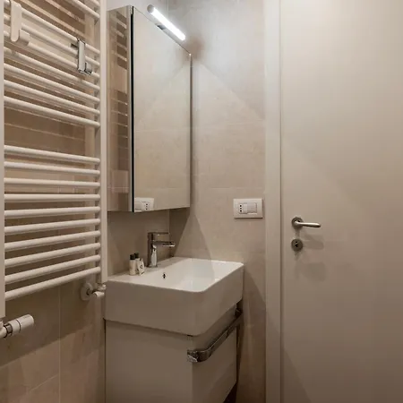 Testaccio - Fromhometorome *